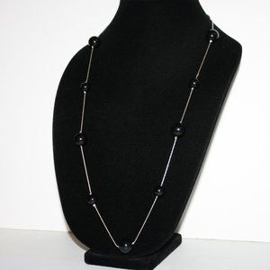 Beautiful silver and black ball necklace by Express 22-25"